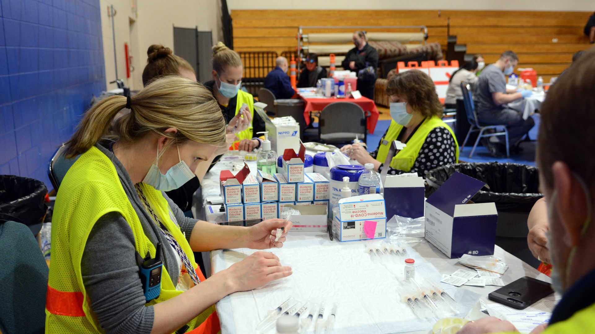 Baraboo community vaccination clinic, March 31